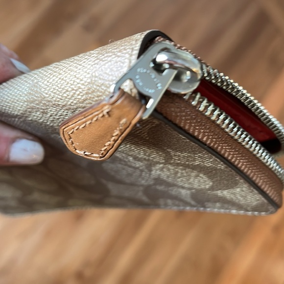 Coach Brown Zip Wallet with Hot Dog Design - Picture 3 of 5